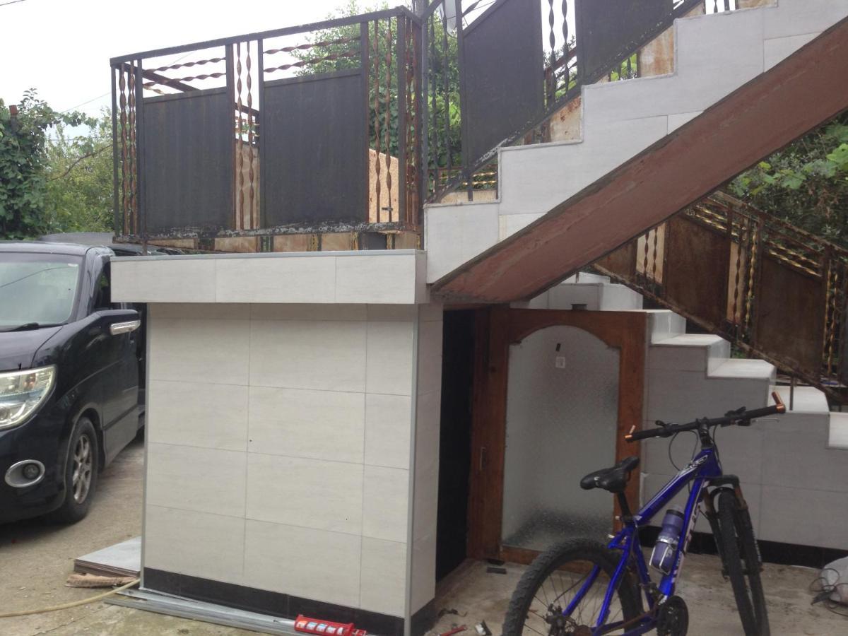 Private House In Batumi Hotel Exterior foto