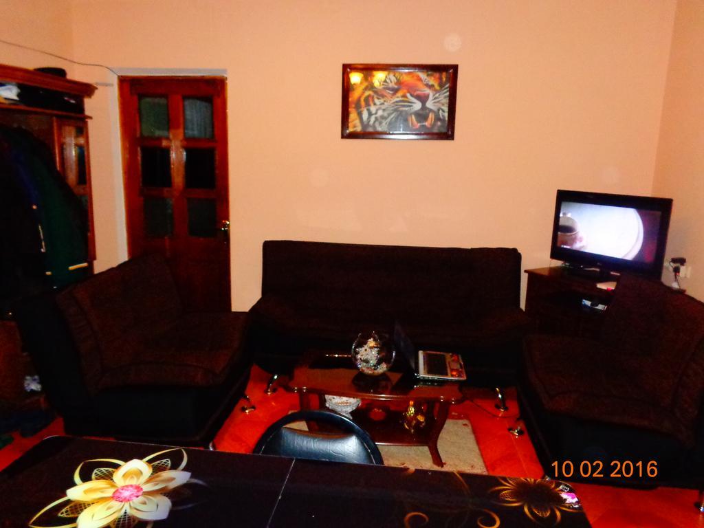 Private House In Batumi Hotel Exterior foto