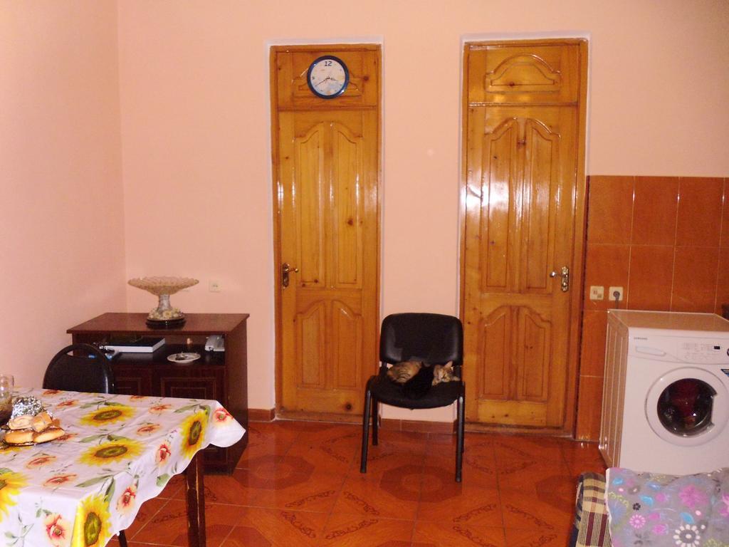 Private House In Batumi Hotel Quarto foto