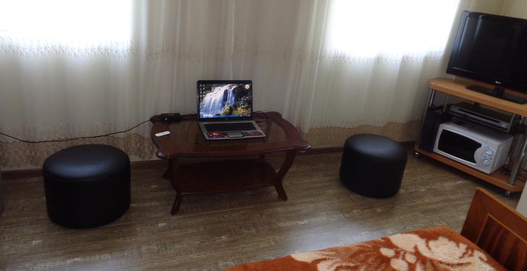 Private House In Batumi Hotel Quarto foto