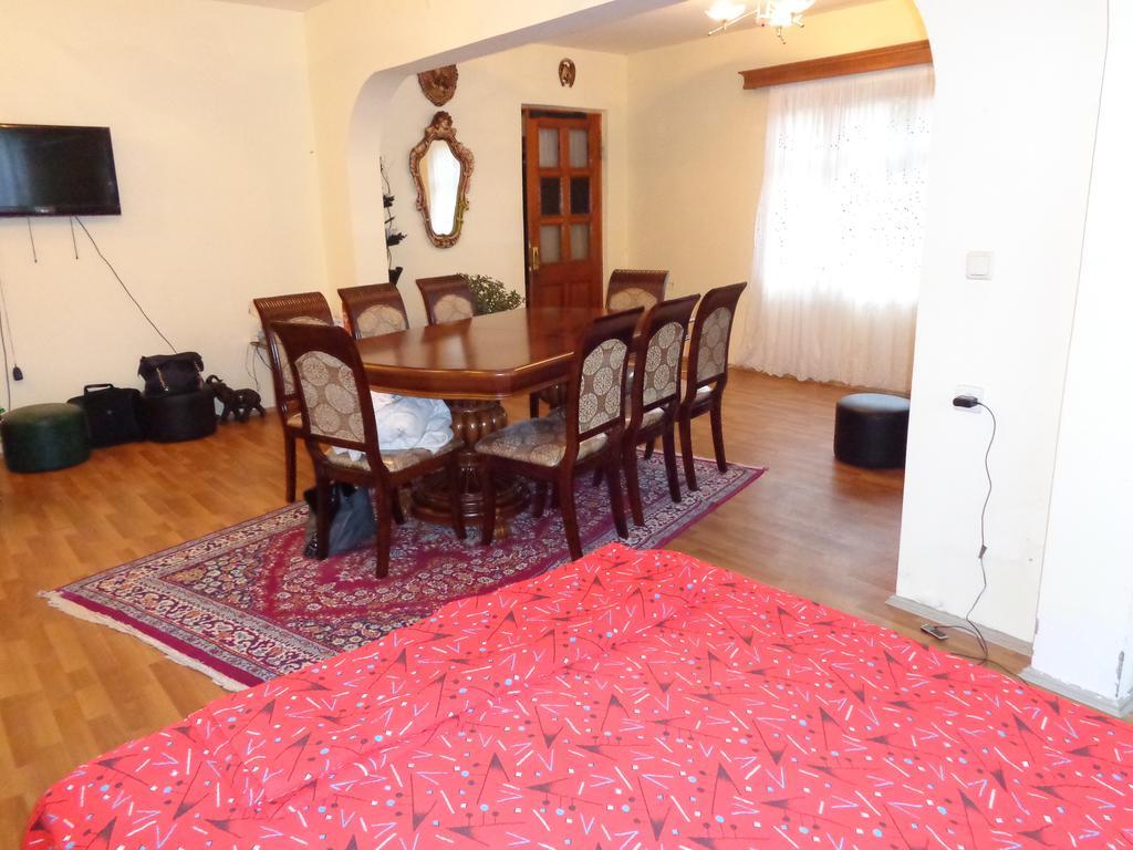 Private House In Batumi Hotel Quarto foto