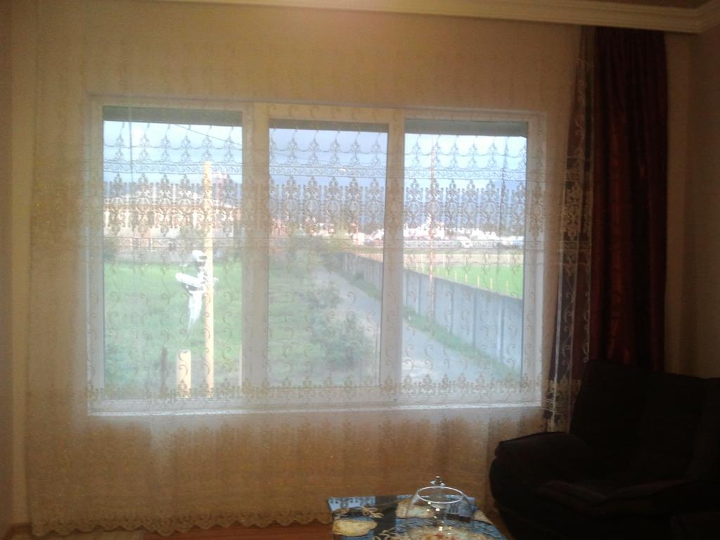Private House In Batumi Hotel Exterior foto