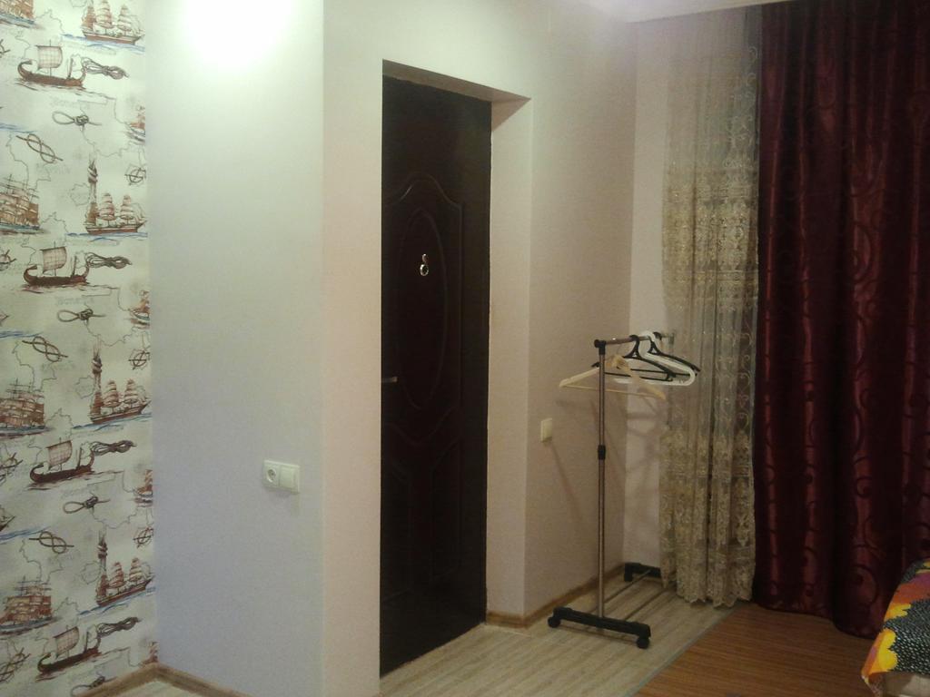 Private House In Batumi Hotel Exterior foto